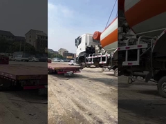 Ανανεωμένα φορτηγά συγκεκριμένων αναμικτών